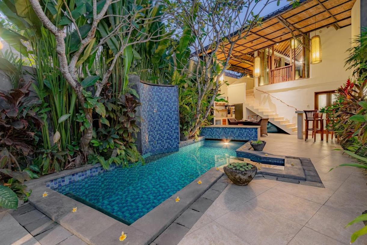 Bali Akasadua Villa Семиньяк Экстерьер фото